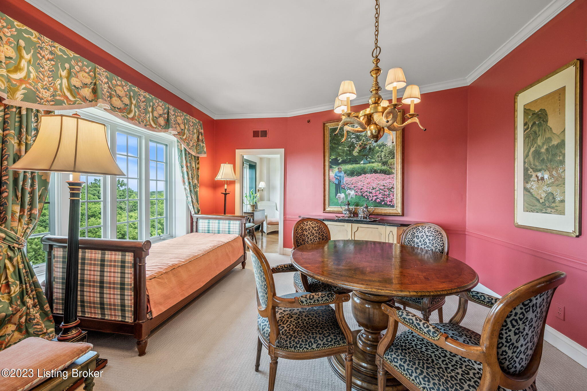 1400 Willow Ave, 1208