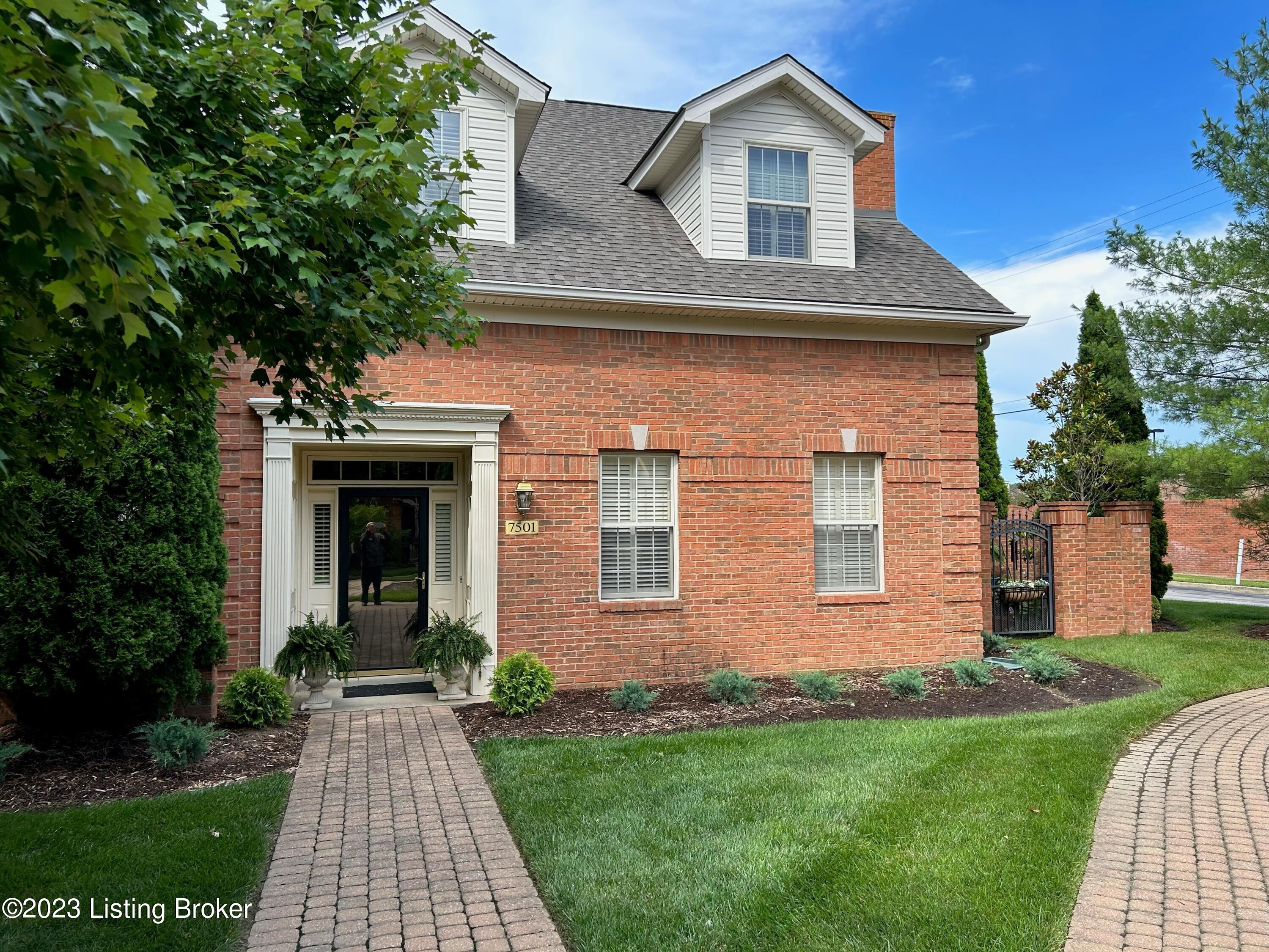 7501 Smithfield Greene Ln