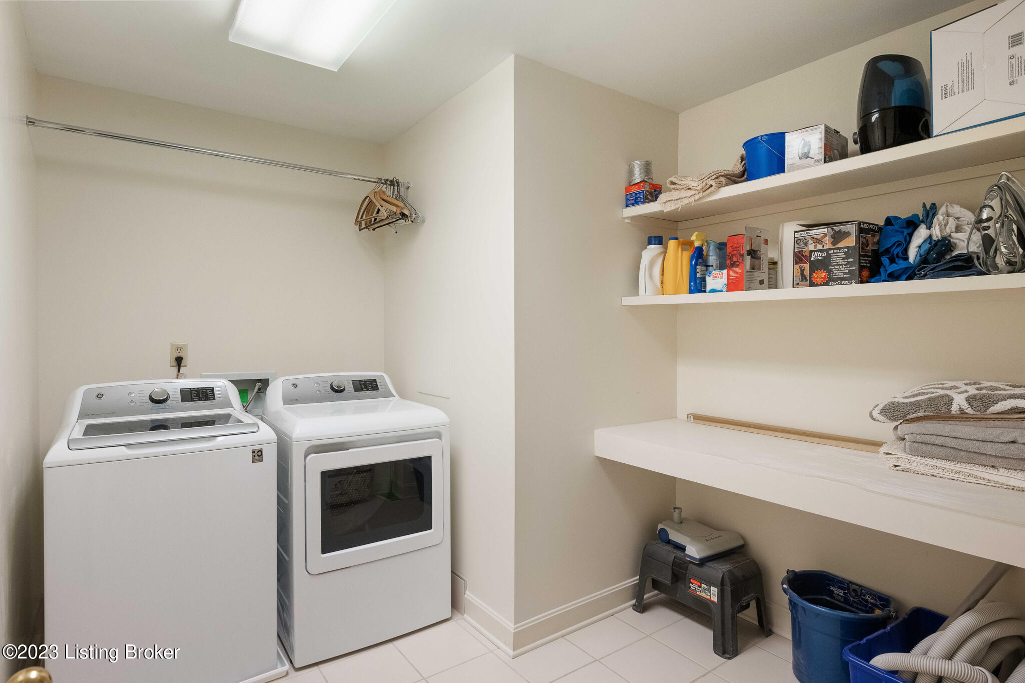 5510 Tecumseh Cir