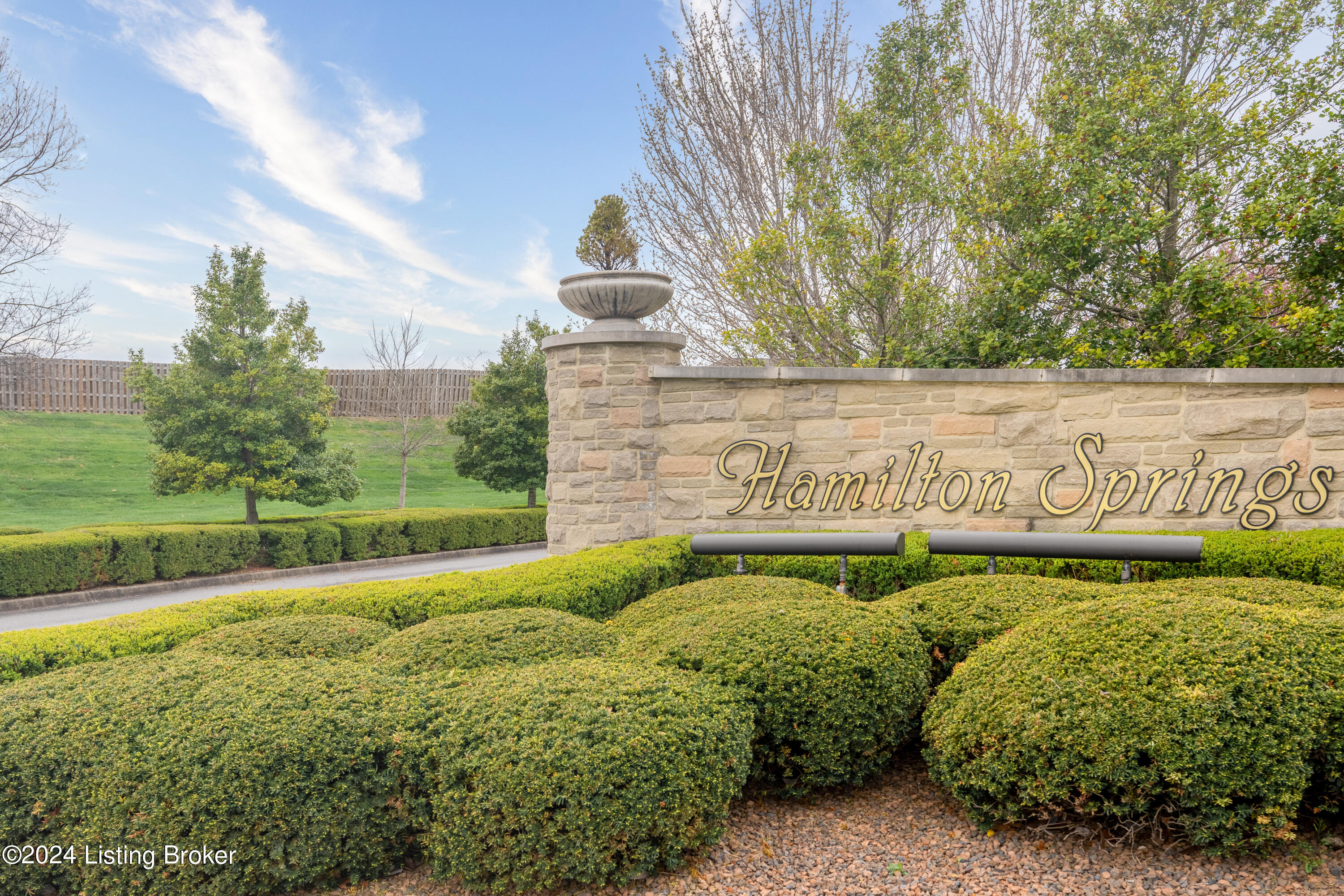 2707 Hamilton Springs Dr