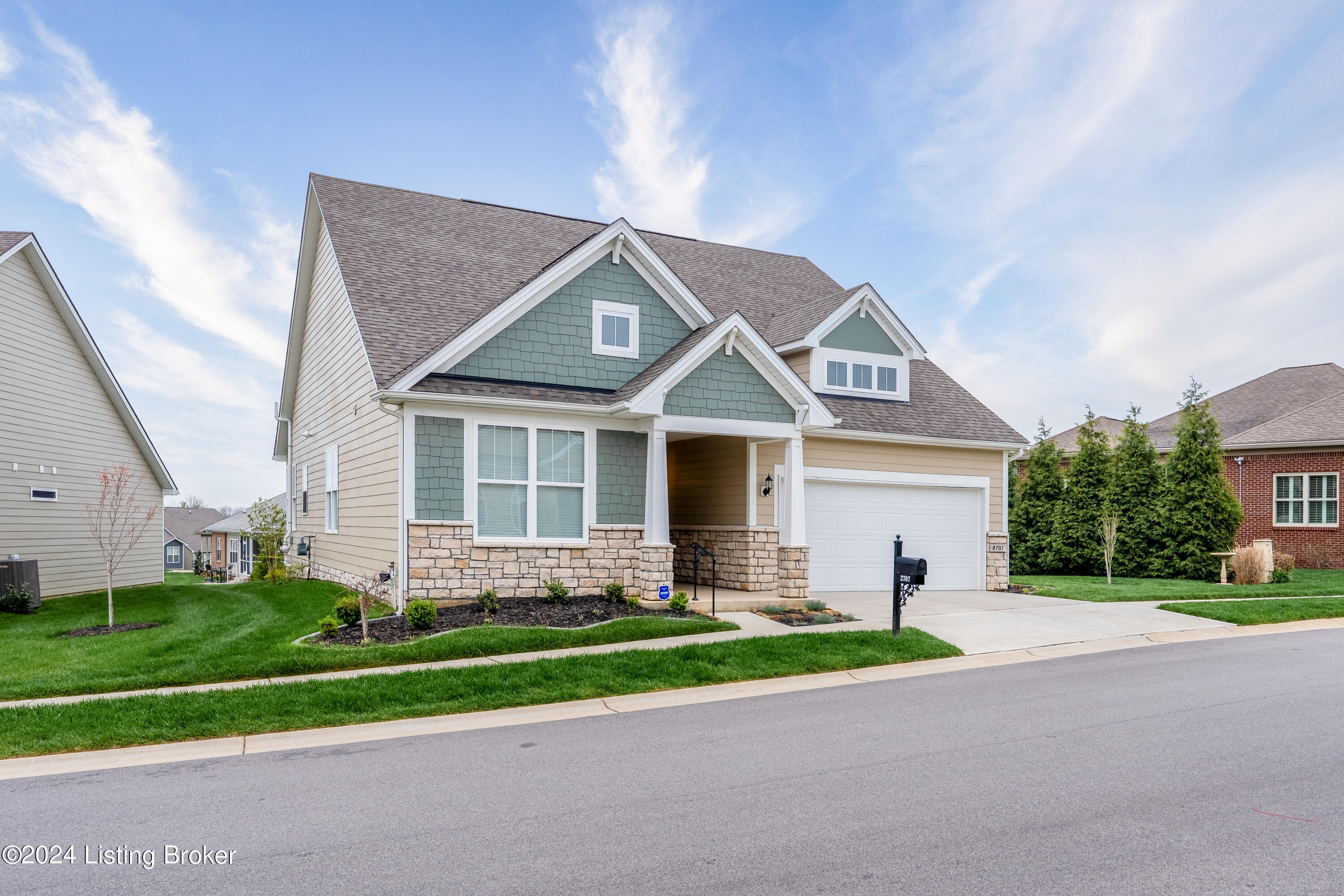 2707 Hamilton Springs Dr