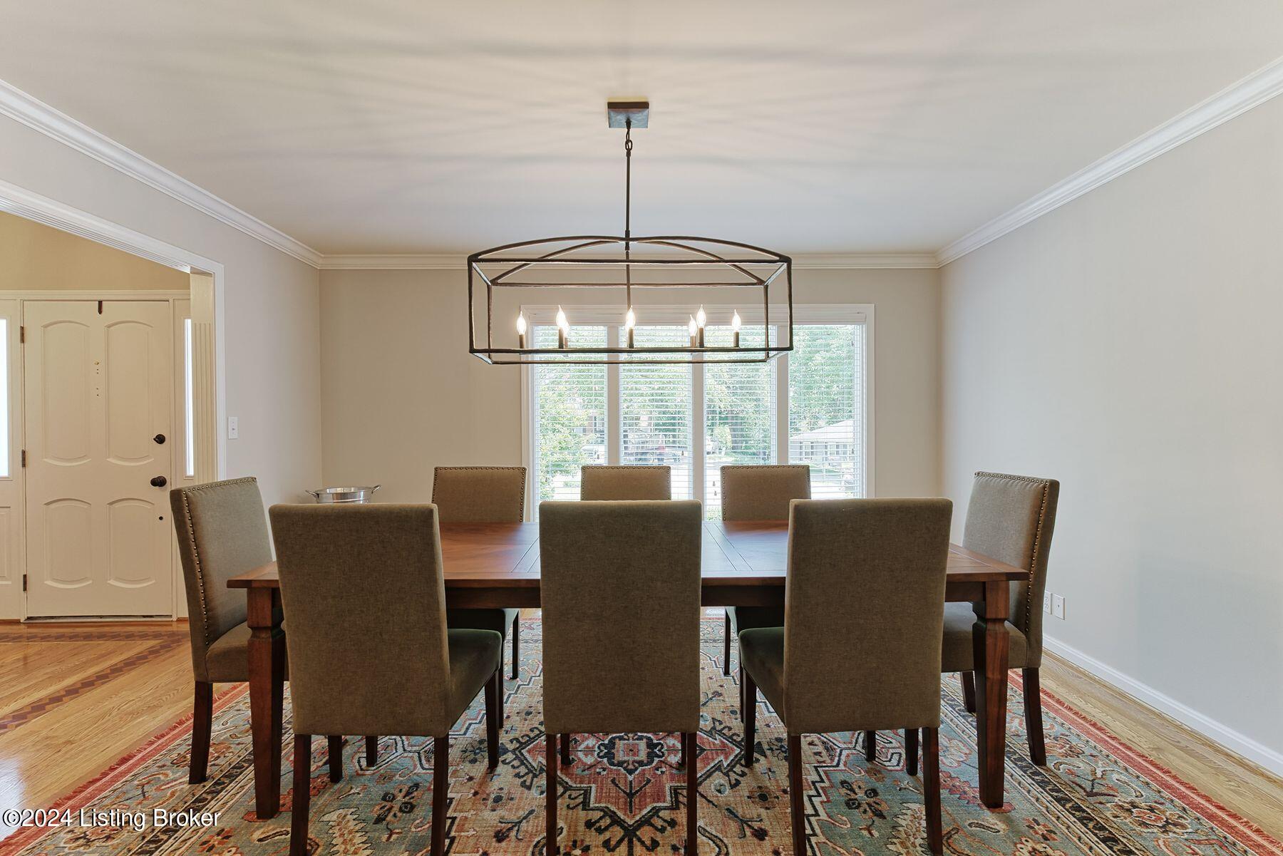 2402 Medbury Ct