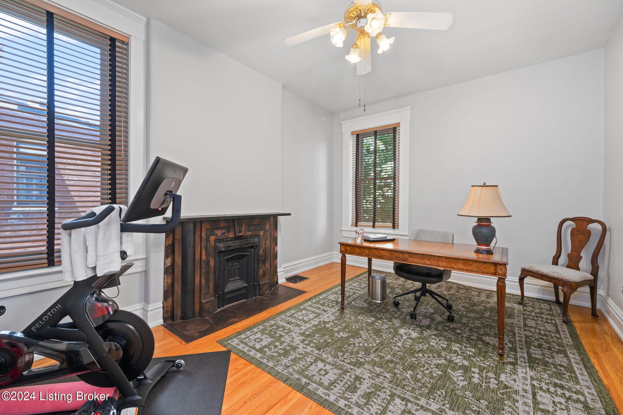1513 Hepburn Ave