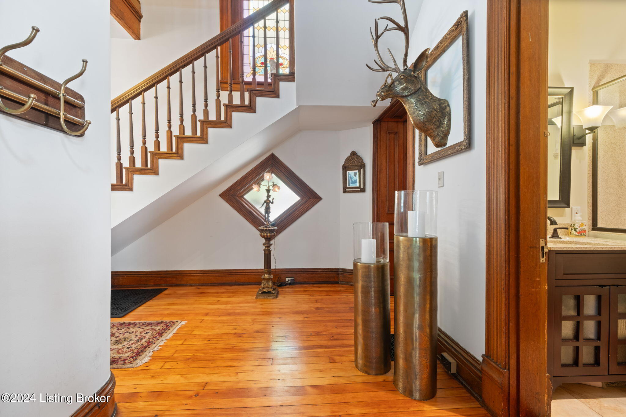 1513 Hepburn Ave