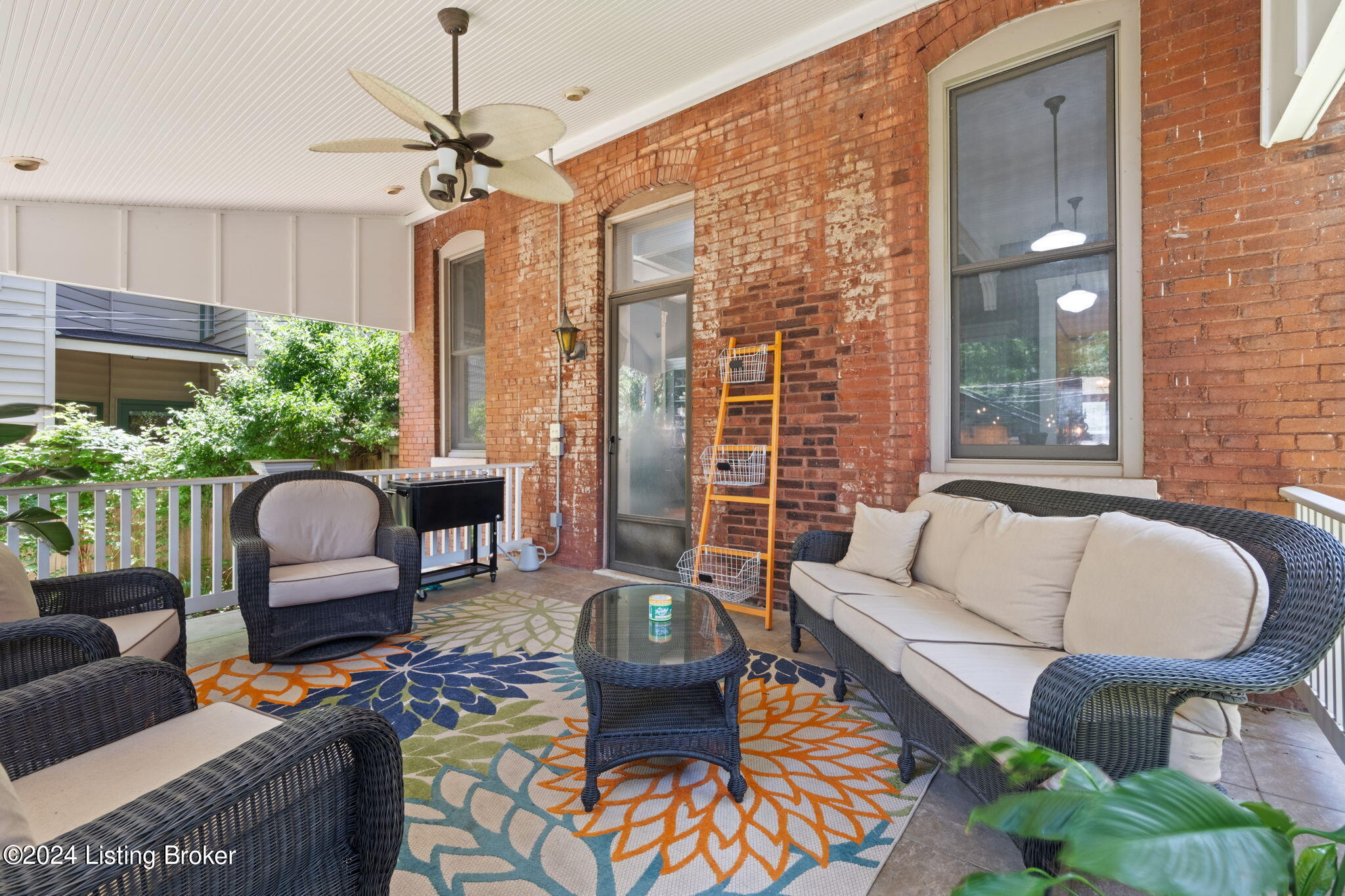 1513 Hepburn Ave