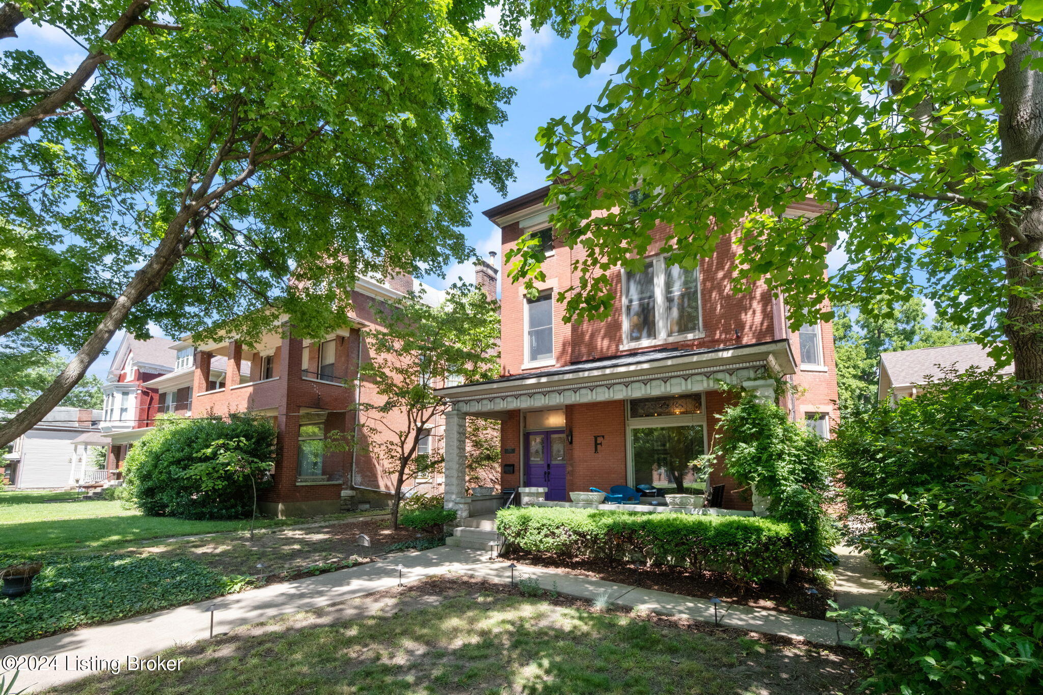 1513 Hepburn Ave