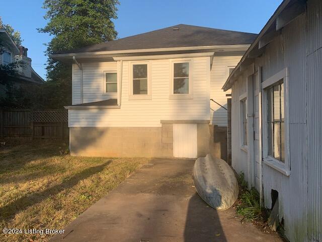 1004 Brown Ave