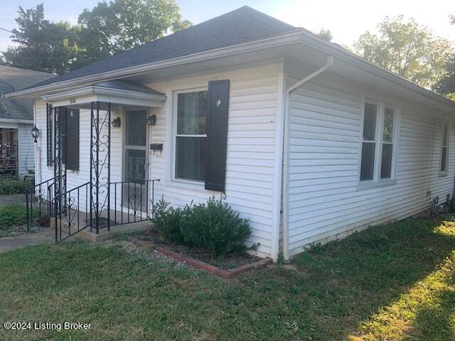 1004 Brown Ave
