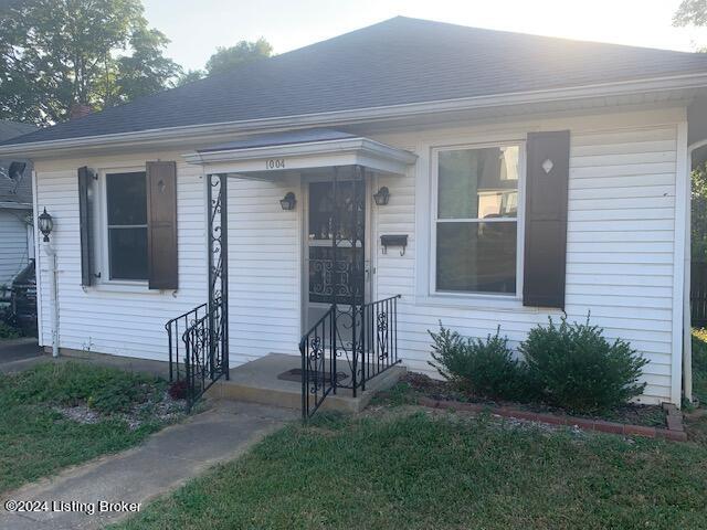 1004 Brown Ave