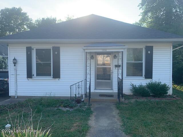 1004 Brown Ave