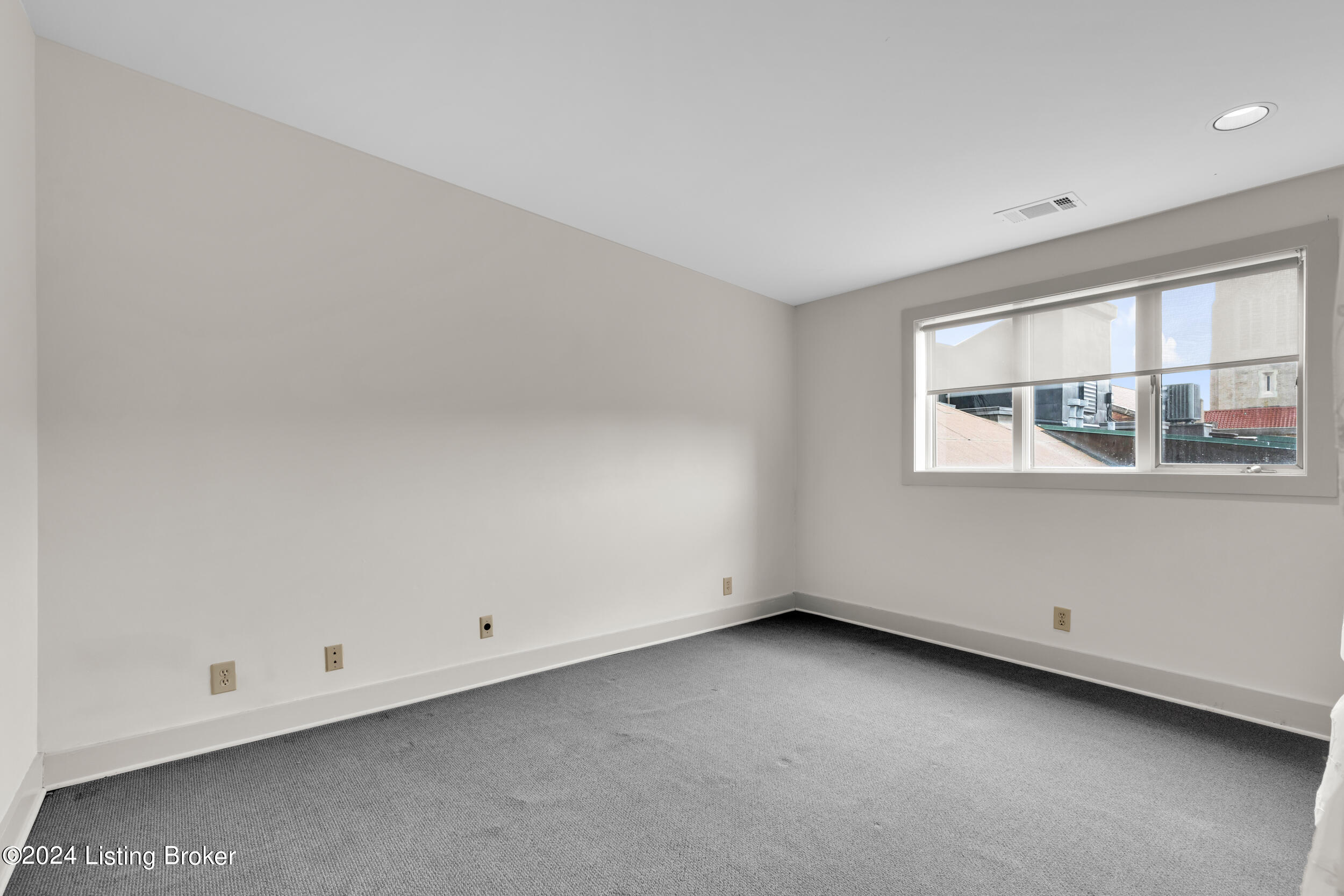 2525 George Rogers Clark Pl, 303