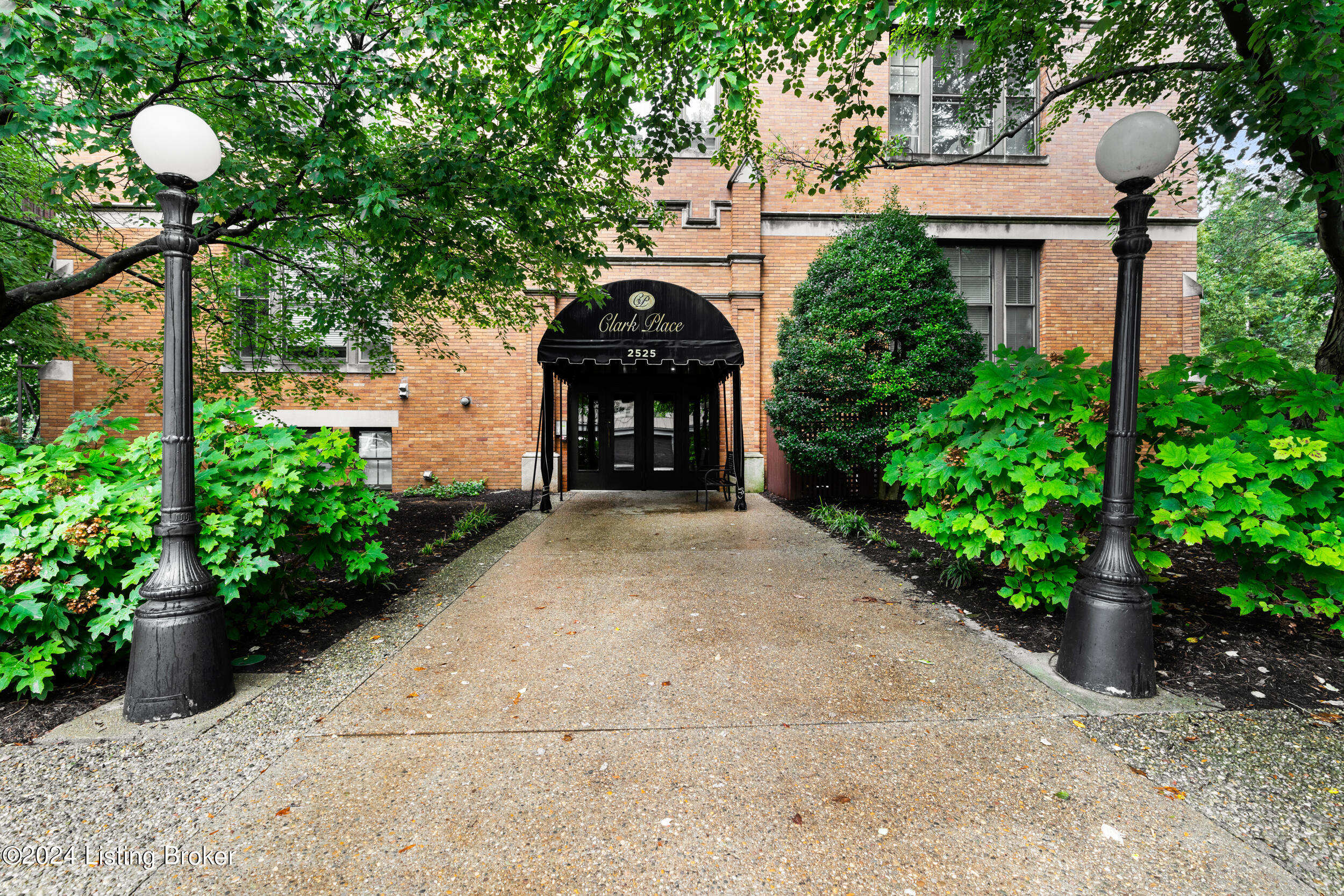 2525 George Rogers Clark Pl, 303