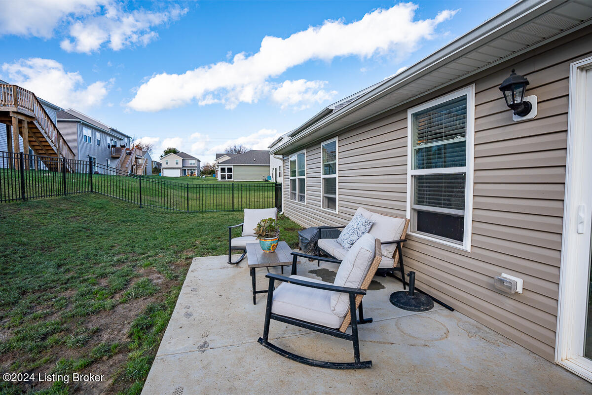 1518 Robin Rd