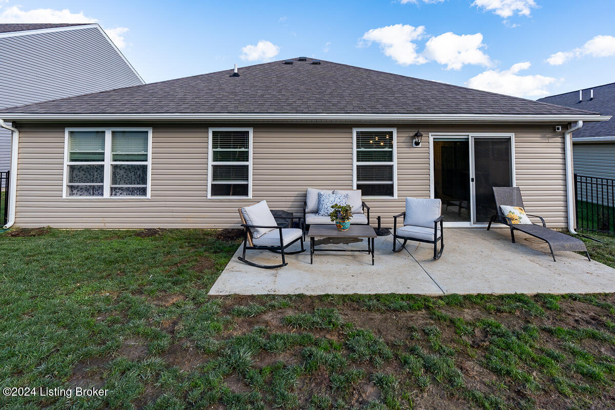 1518 Robin Rd