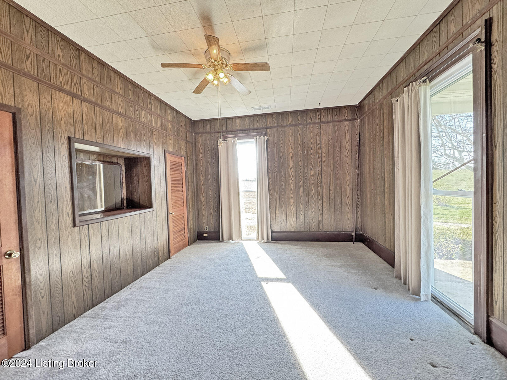 1216 Christianburg Rd