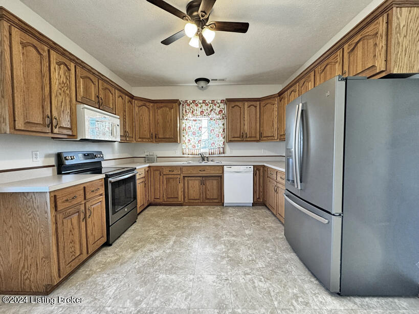 1216 Christianburg Rd