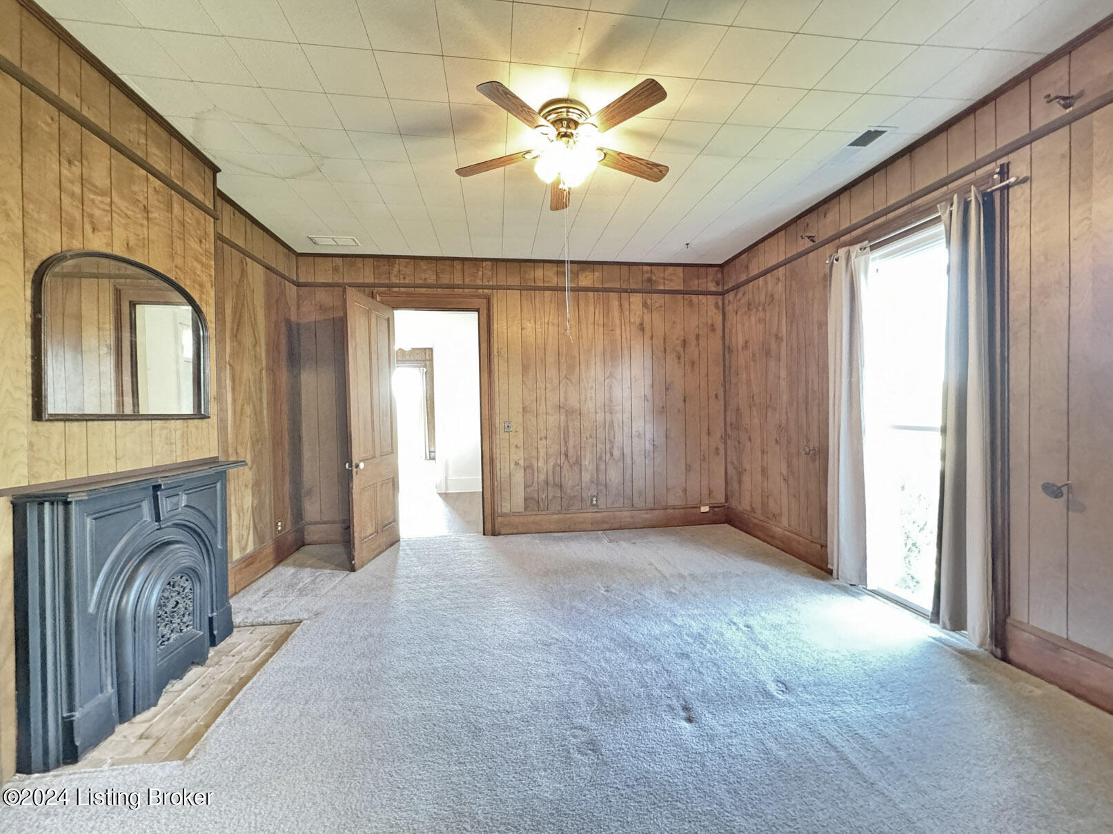 1216 Christianburg Rd