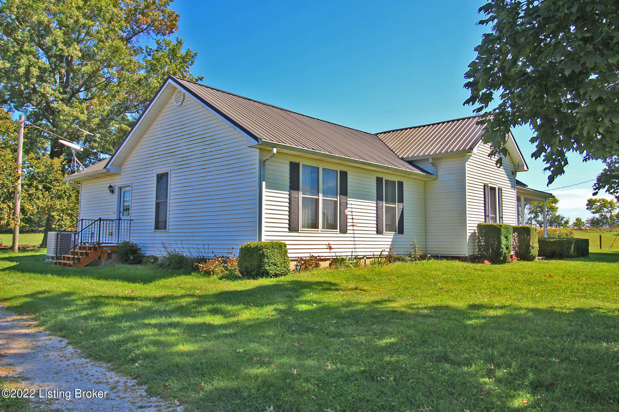 1216 Christianburg Rd