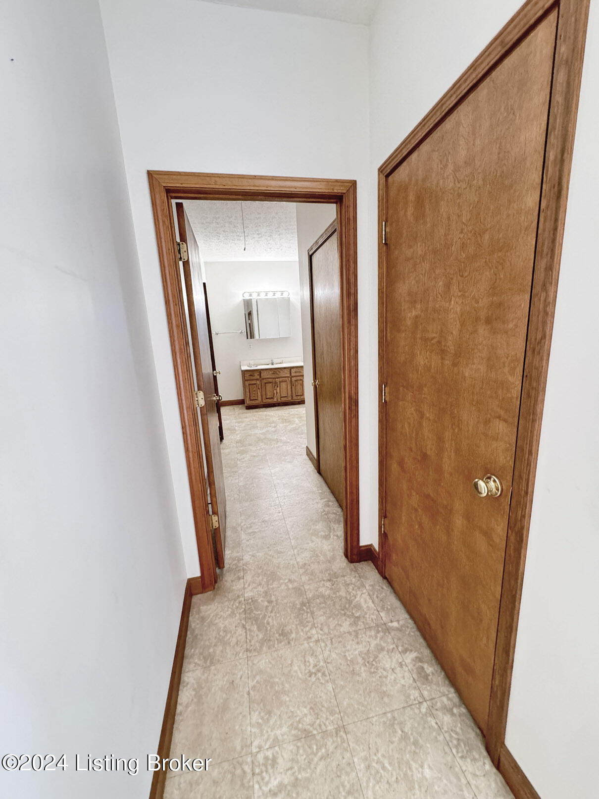 1216 Christianburg Rd