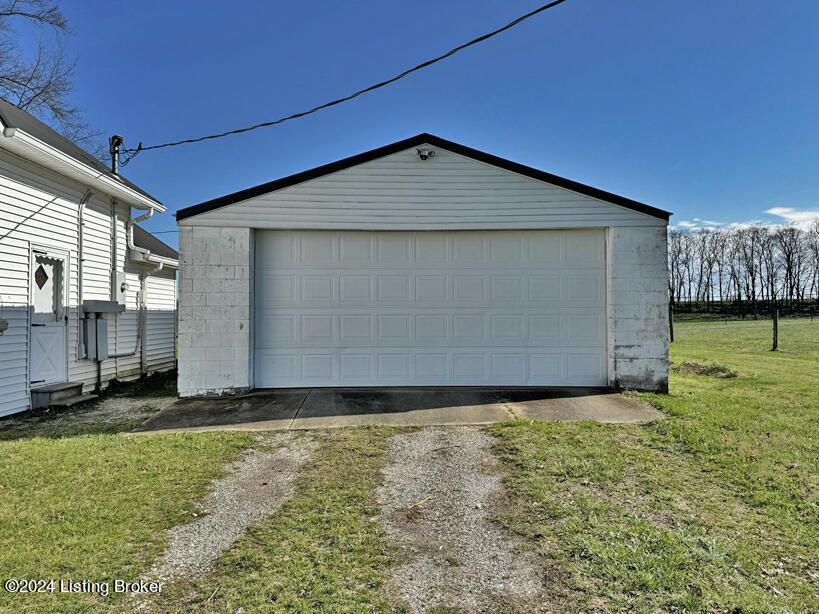 1216 Christianburg Rd