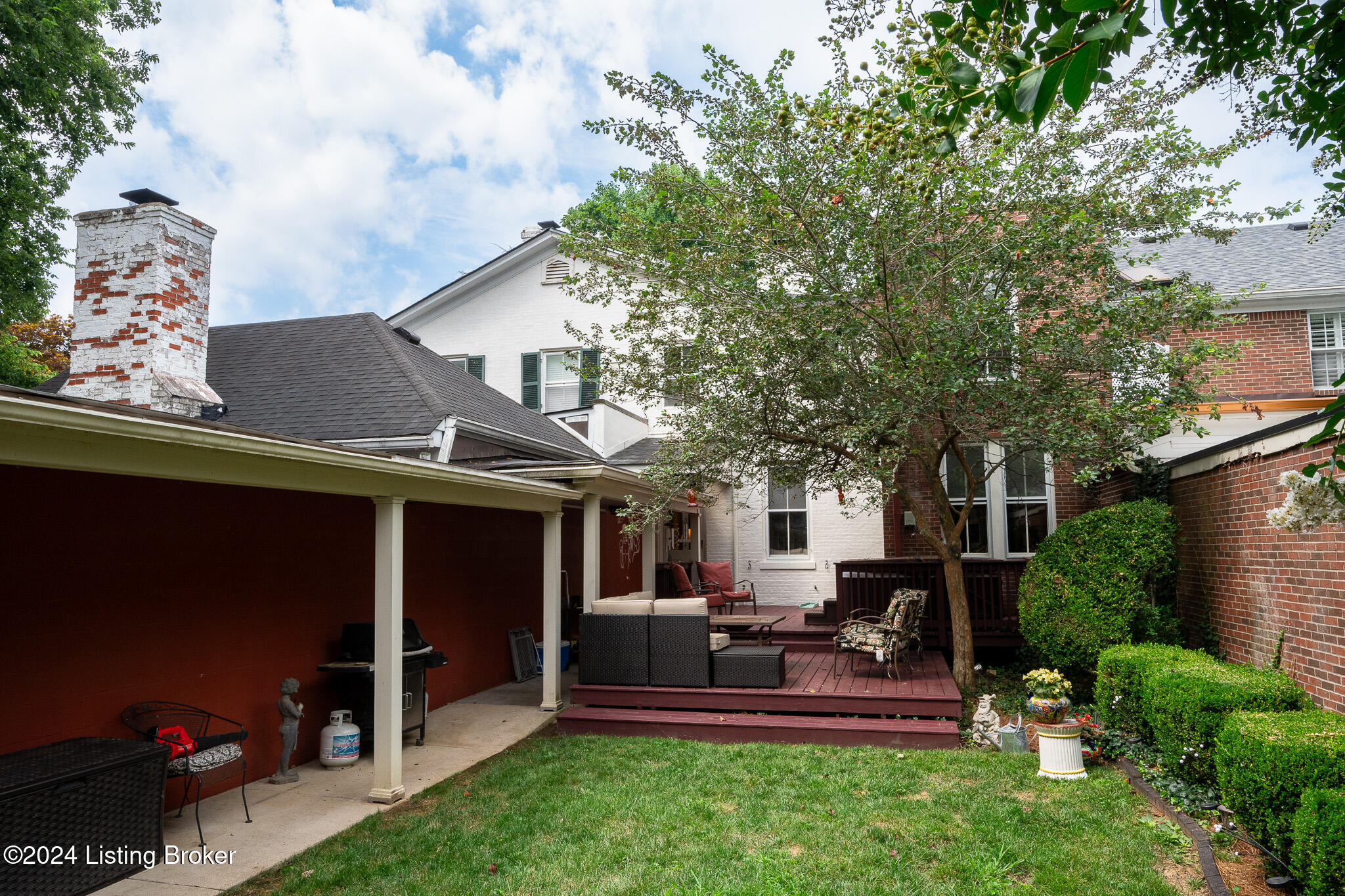 227 St Matthews Ave