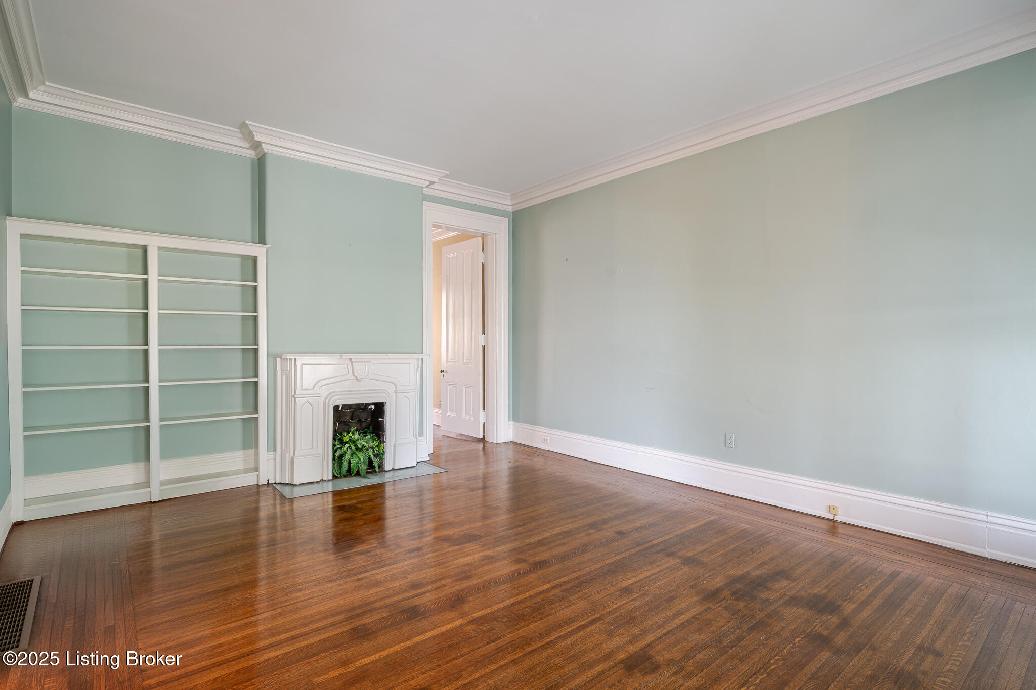 227 St Matthews Ave