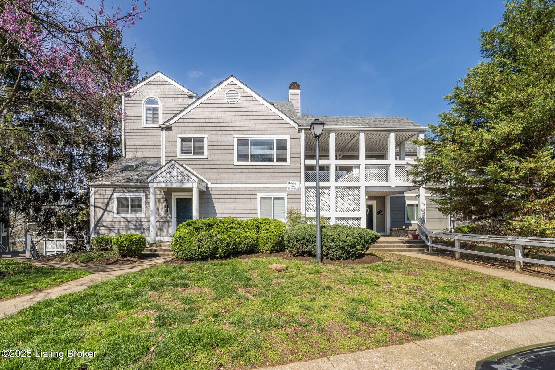 9 Lake Ave