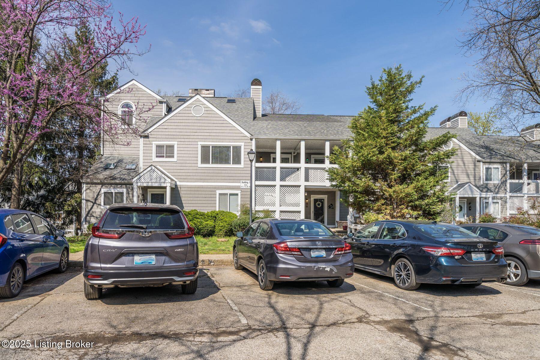 9 Lake Ave
