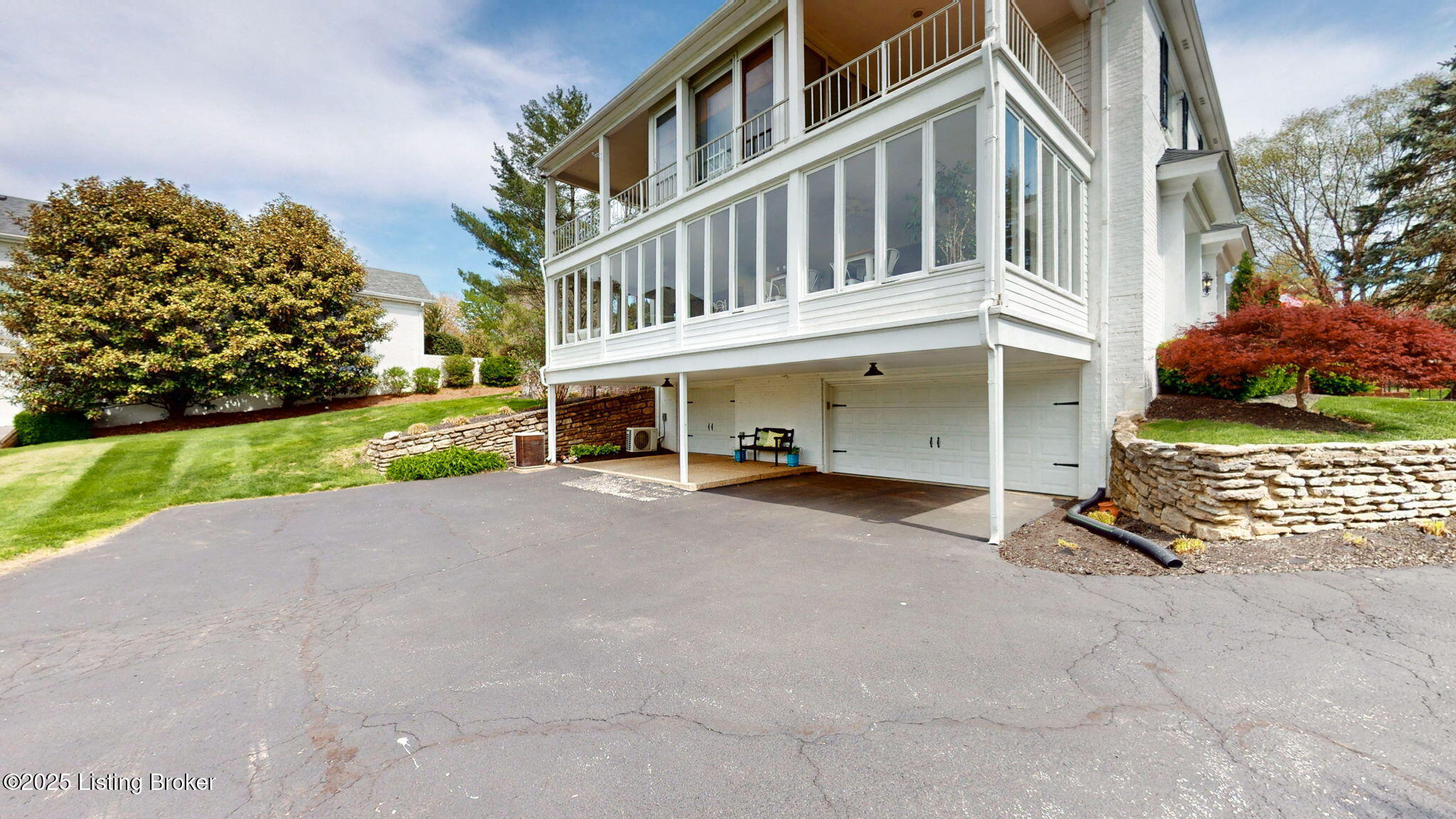 6719 John Hancock Pl