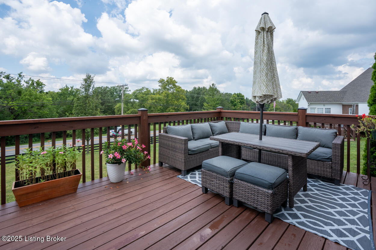 4702 Saratoga Springs Ct