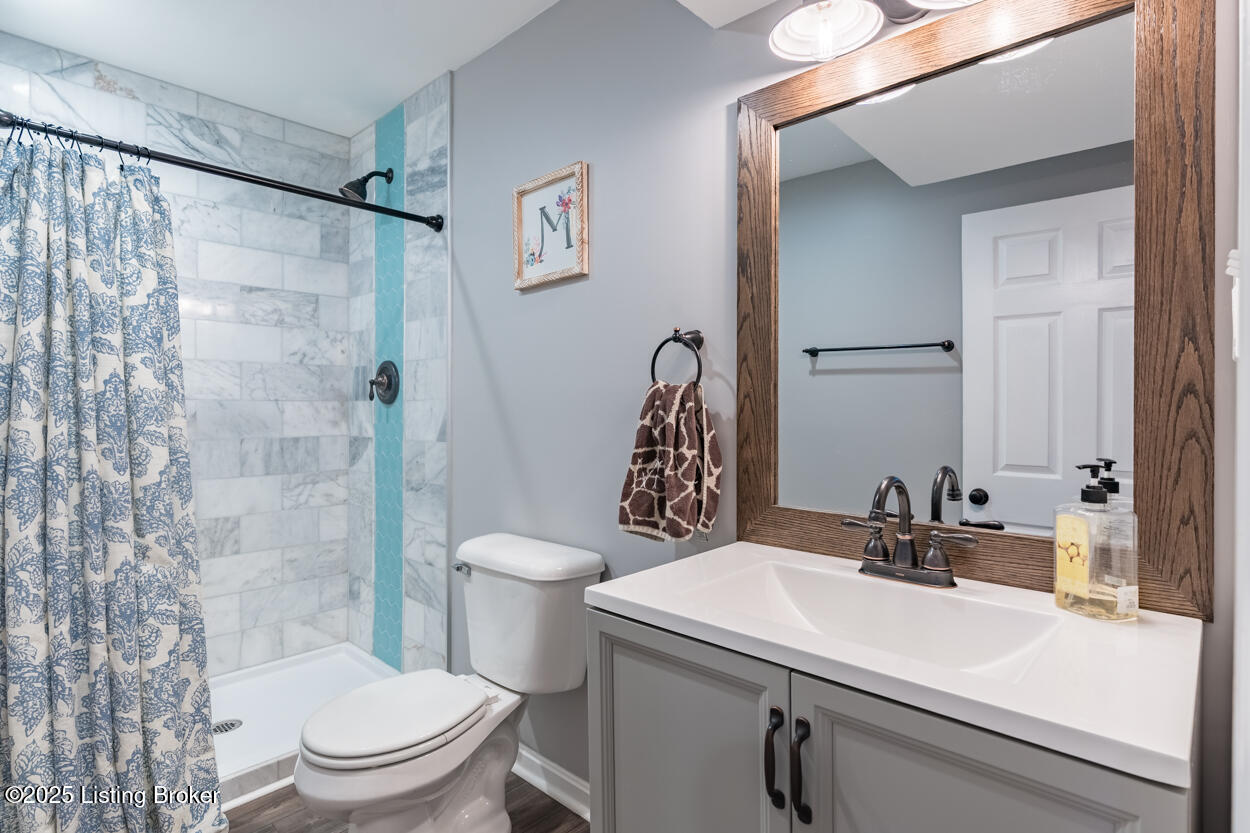 4702 Saratoga Springs Ct