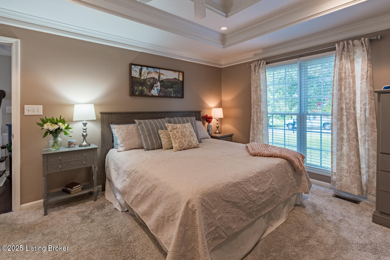 4702 Saratoga Springs Ct