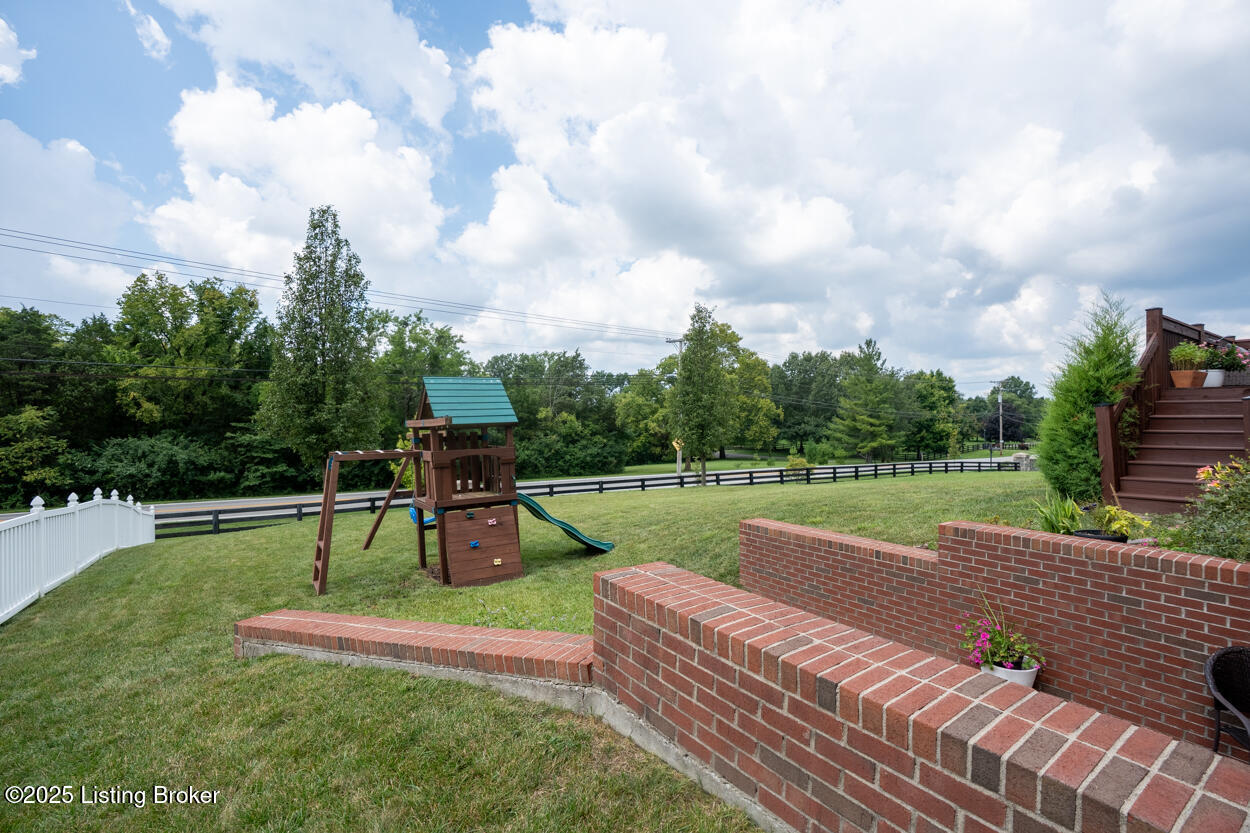 4702 Saratoga Springs Ct