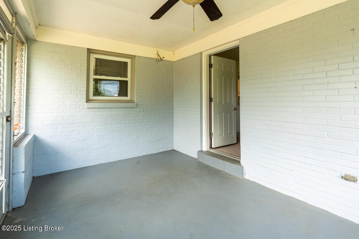 1415 Girard Dr