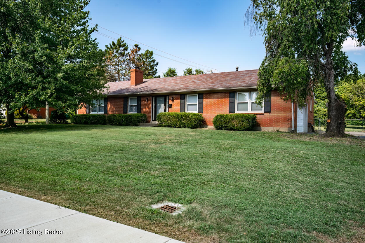 1415 Girard Dr