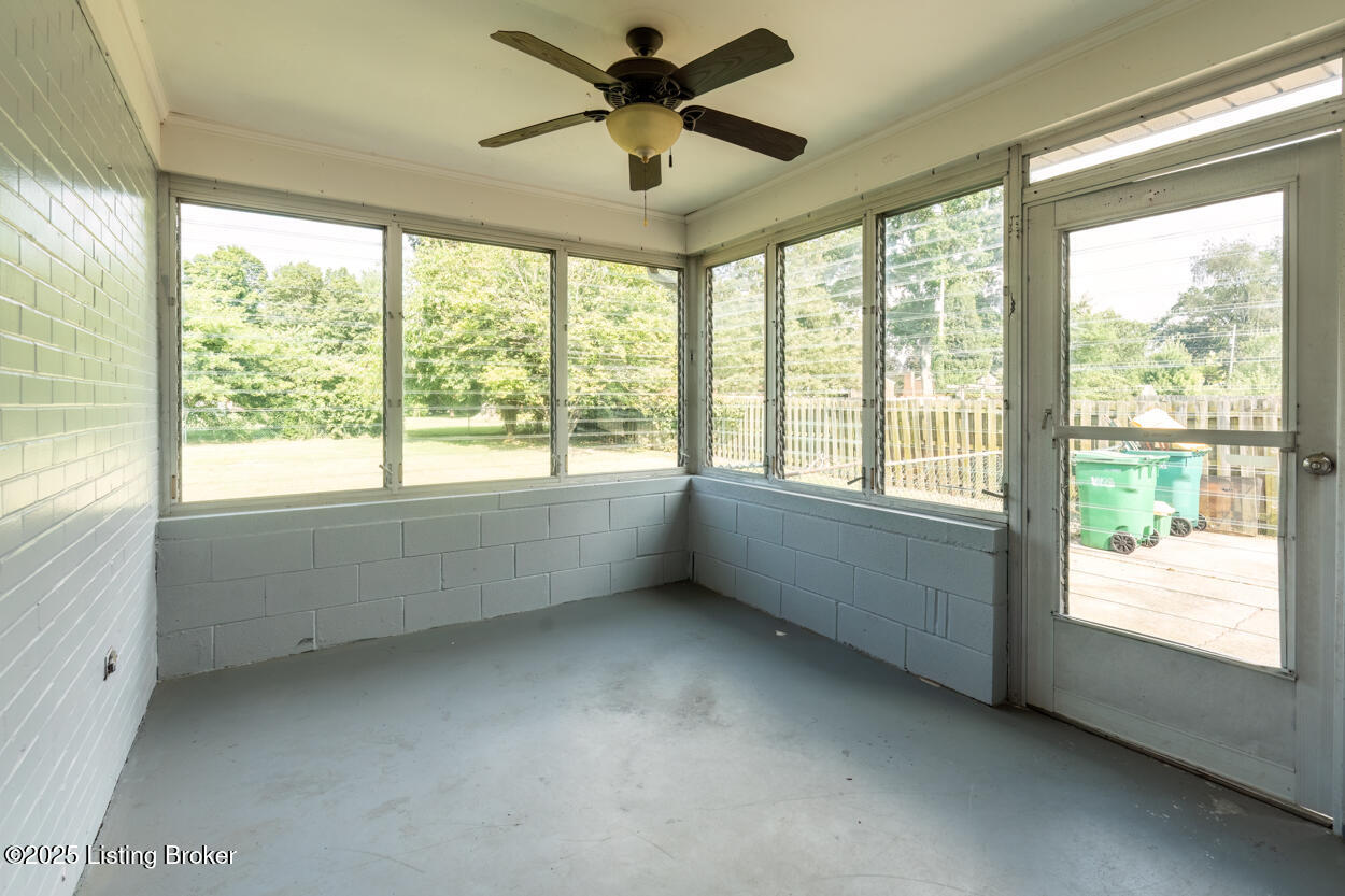 1415 Girard Dr