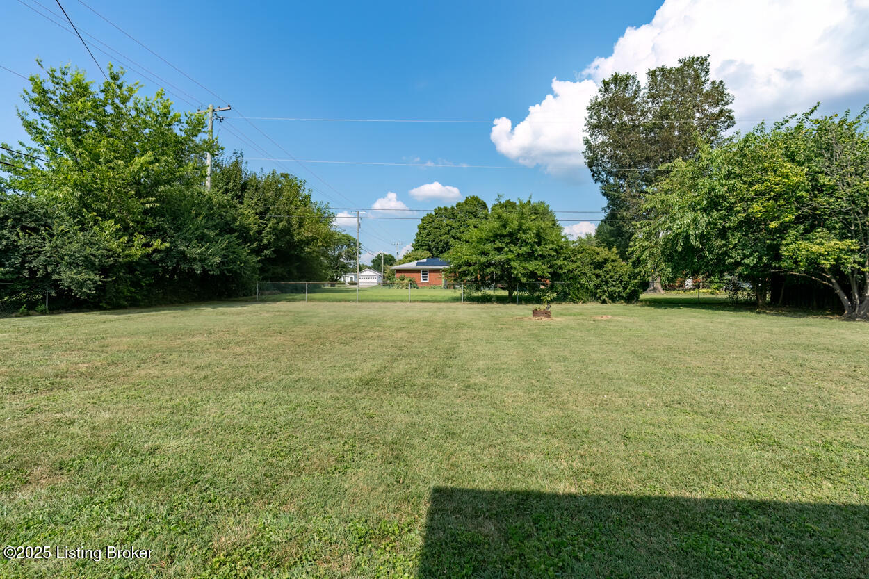 1415 Girard Dr
