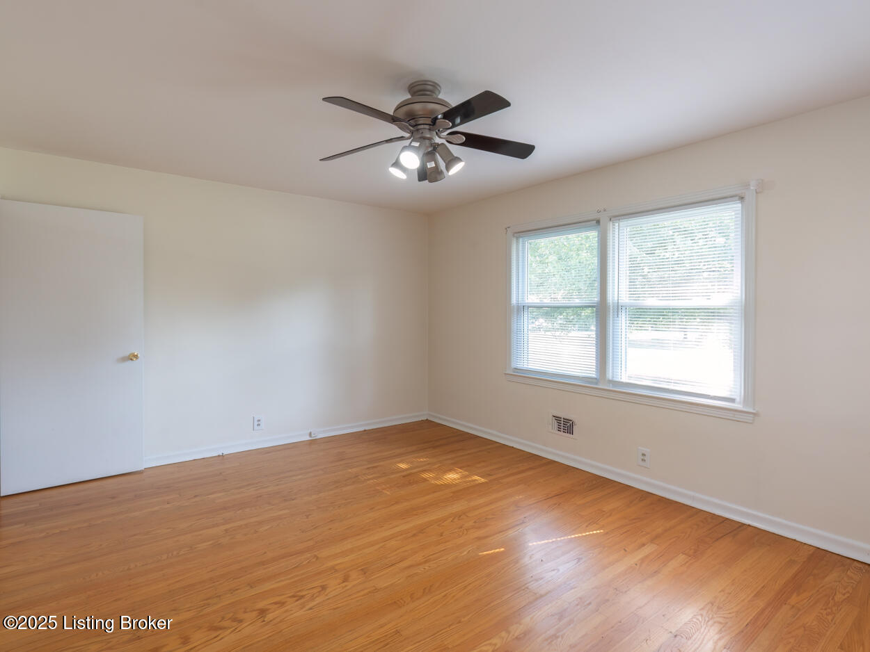1415 Girard Dr