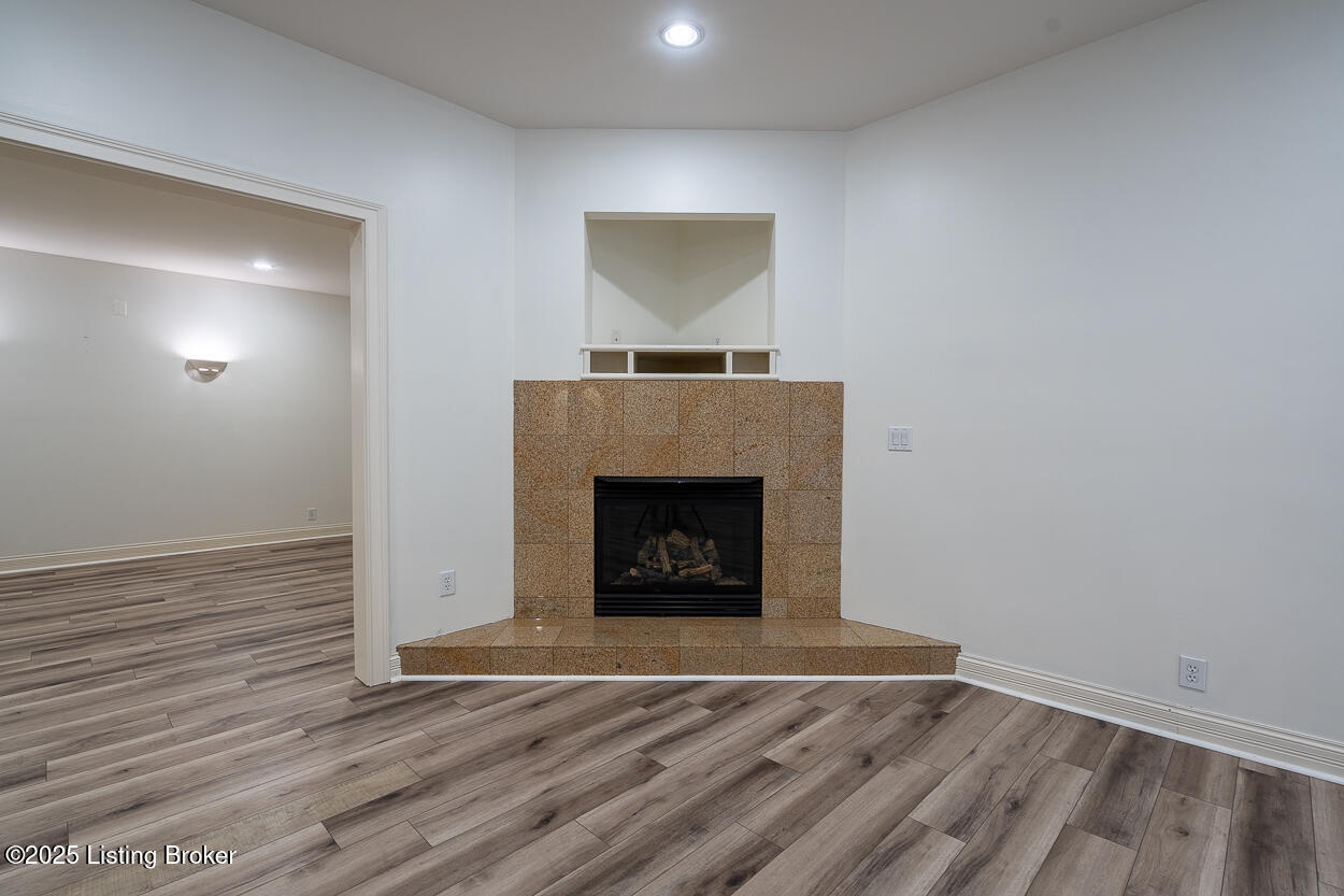 15407 Crystal Springs Way