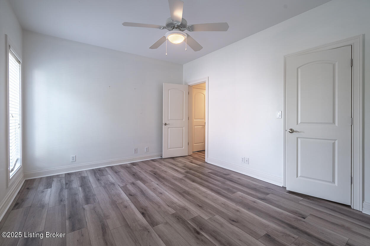 15407 Crystal Springs Way