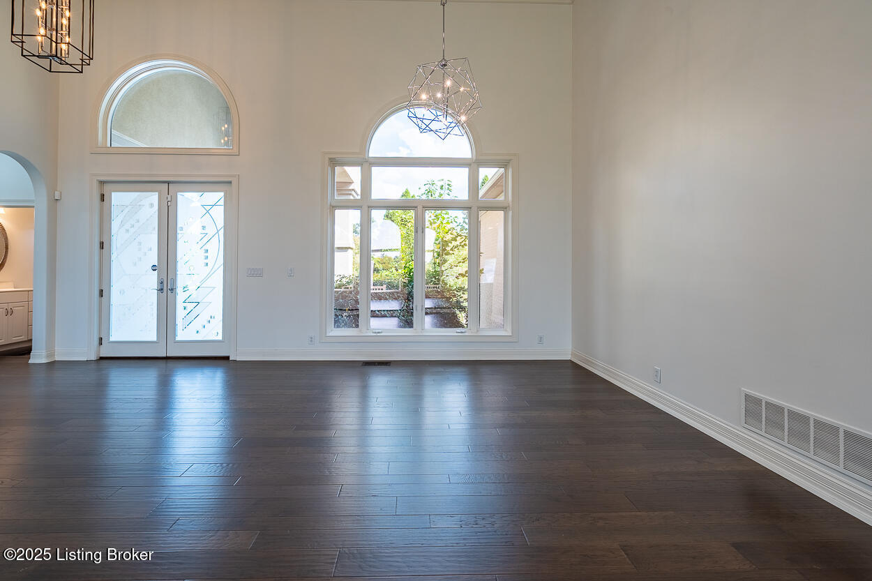 15407 Crystal Springs Way