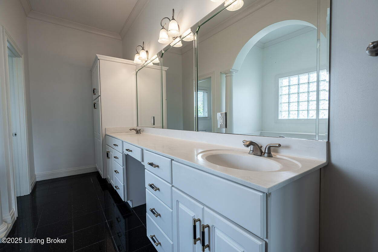 15407 Crystal Springs Way