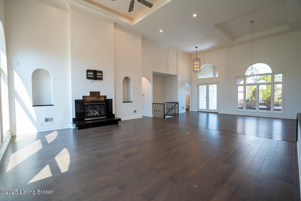 15407 Crystal Springs Way