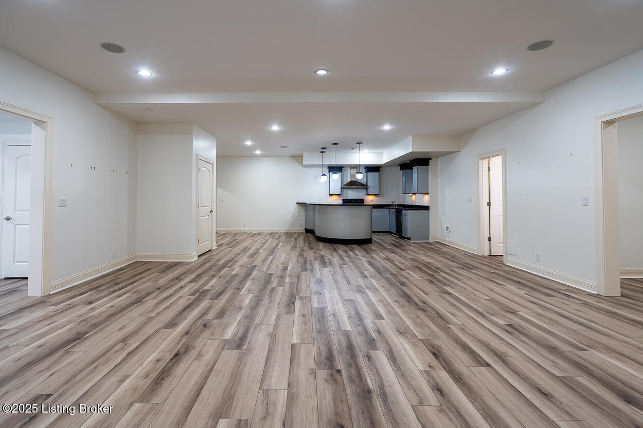 15407 Crystal Springs Way