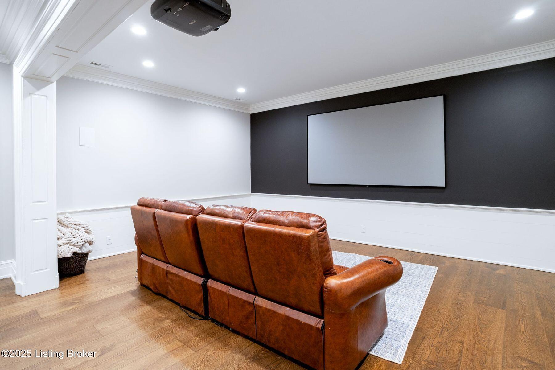 8220 Sutherland Farm Rd