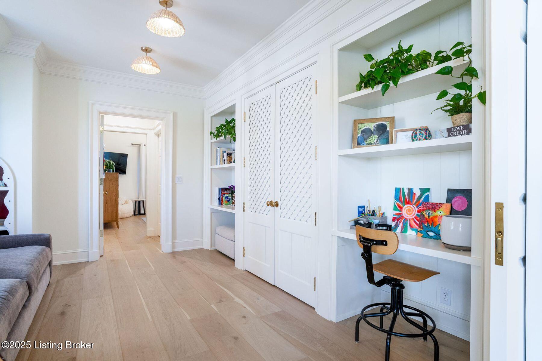 8220 Sutherland Farm Rd