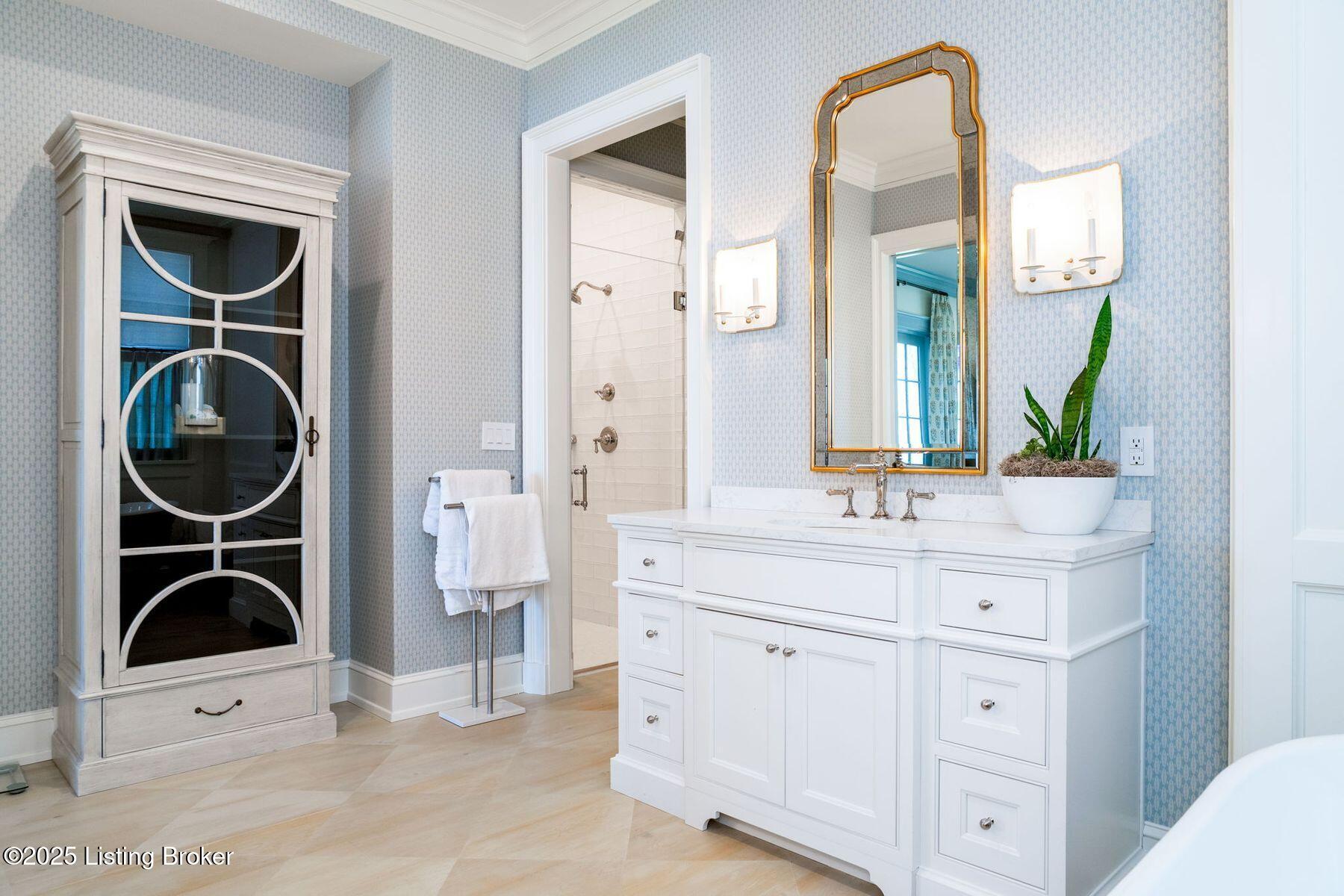 8220 Sutherland Farm Rd