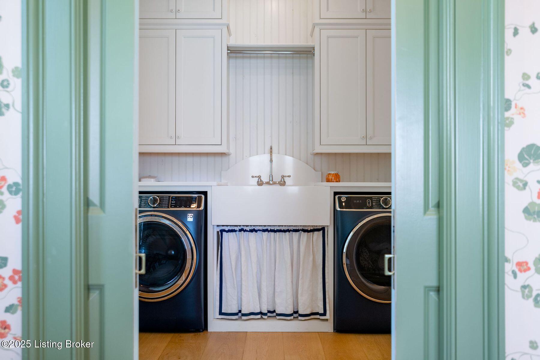 8220 Sutherland Farm Rd