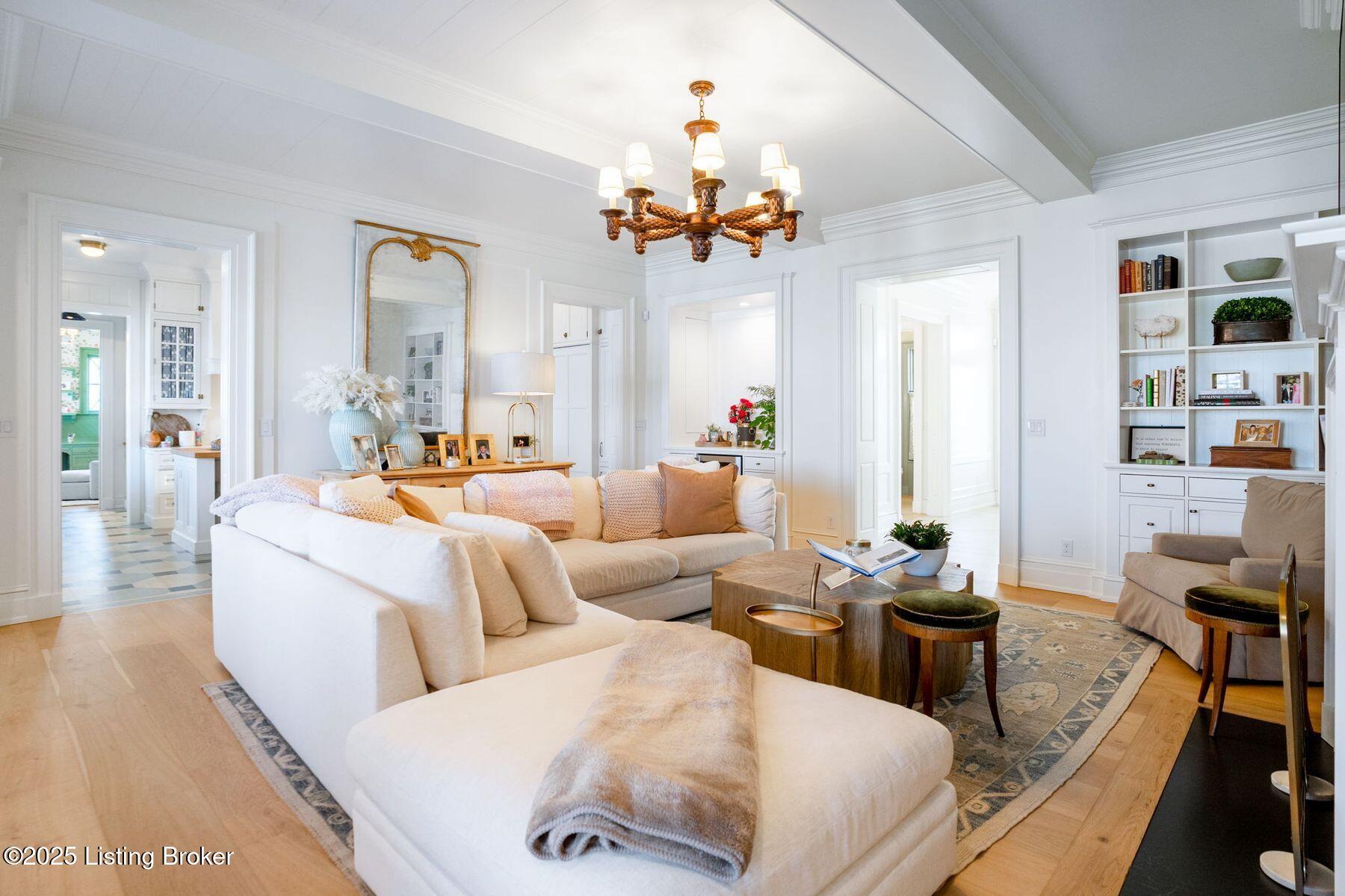 8220 Sutherland Farm Rd