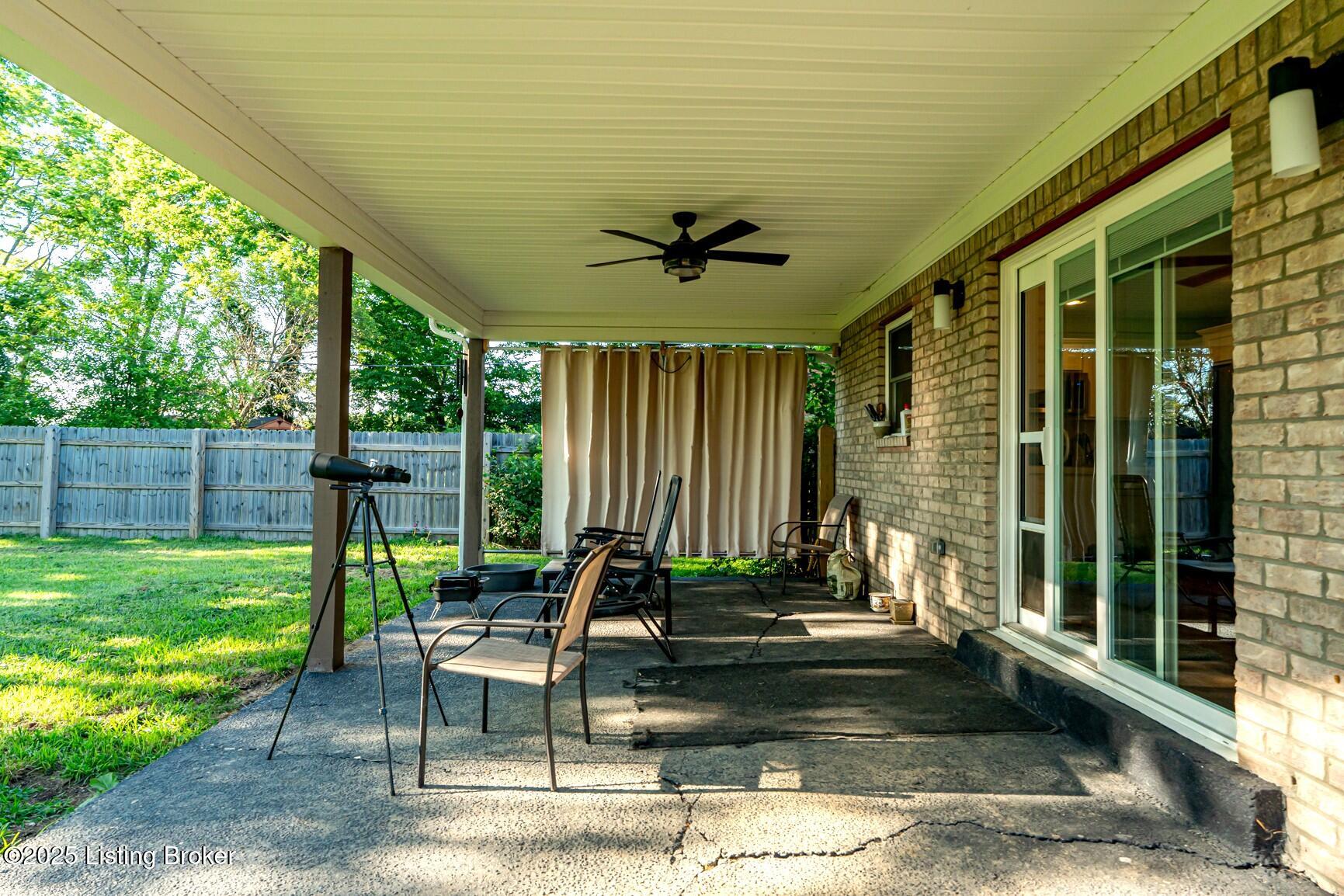 773 Ardmore Ln